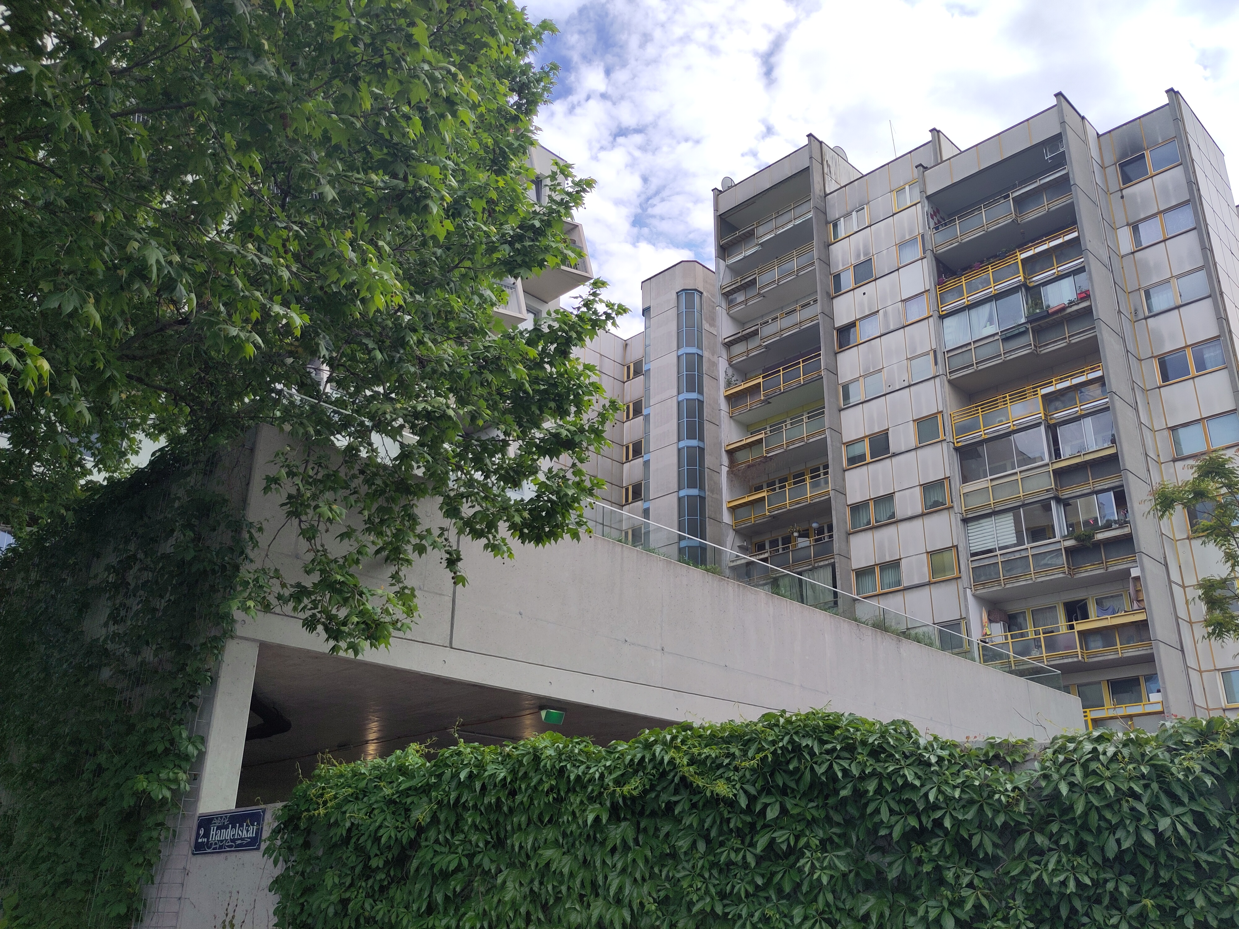 View of Karlheinz-Hora-Hof in Vienna's Stuwerviertel